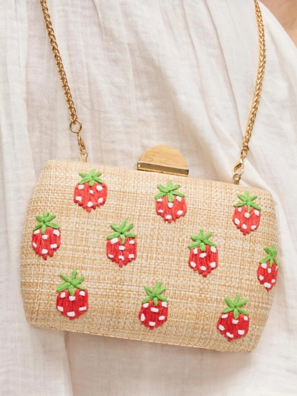 Urban Expressions Pebbles Strawberry mini Crossbody bag - Picture 1 of 3